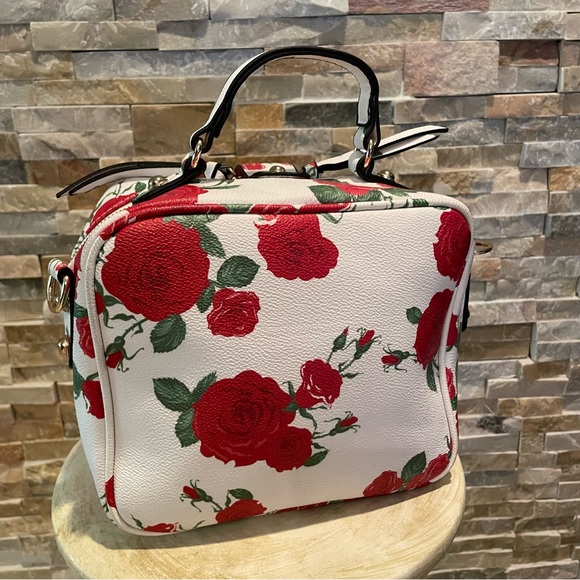 Small women’s handbag “Roses” - Picture 2 of 9